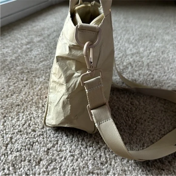 ALOHA COLLECTION CROSSBODY - Picture 4 of 4